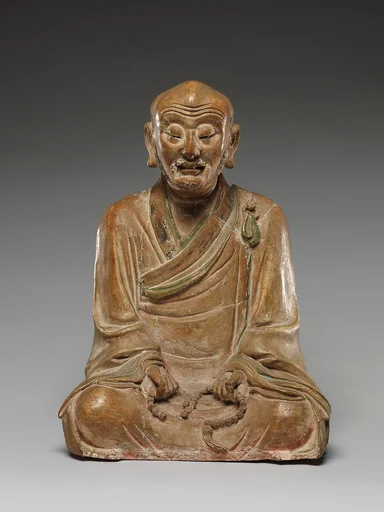 晚明/清初 彩繪陶塑羅漢|Seated luohan holding a rosary