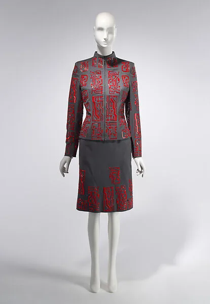 Ensemble — House of Givenchy|Alexander McQueen