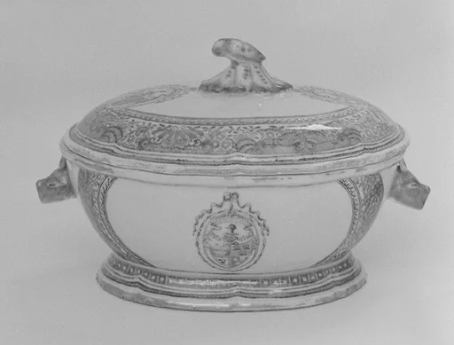 Sauceboat with cover (part of a service)