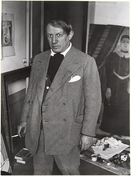 Picasso, Rue de la Boétie — Brassaï