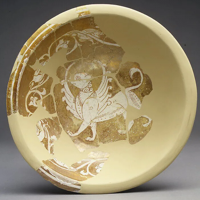 Bowl with Griffin — Unknown