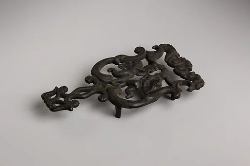 Trivet