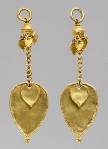 금제 귀걸이 삼국 가야|金製耳飾 三國 伽倻|Earring (one of a pair)