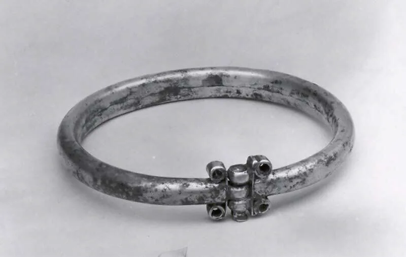 Bracelet — Unknown