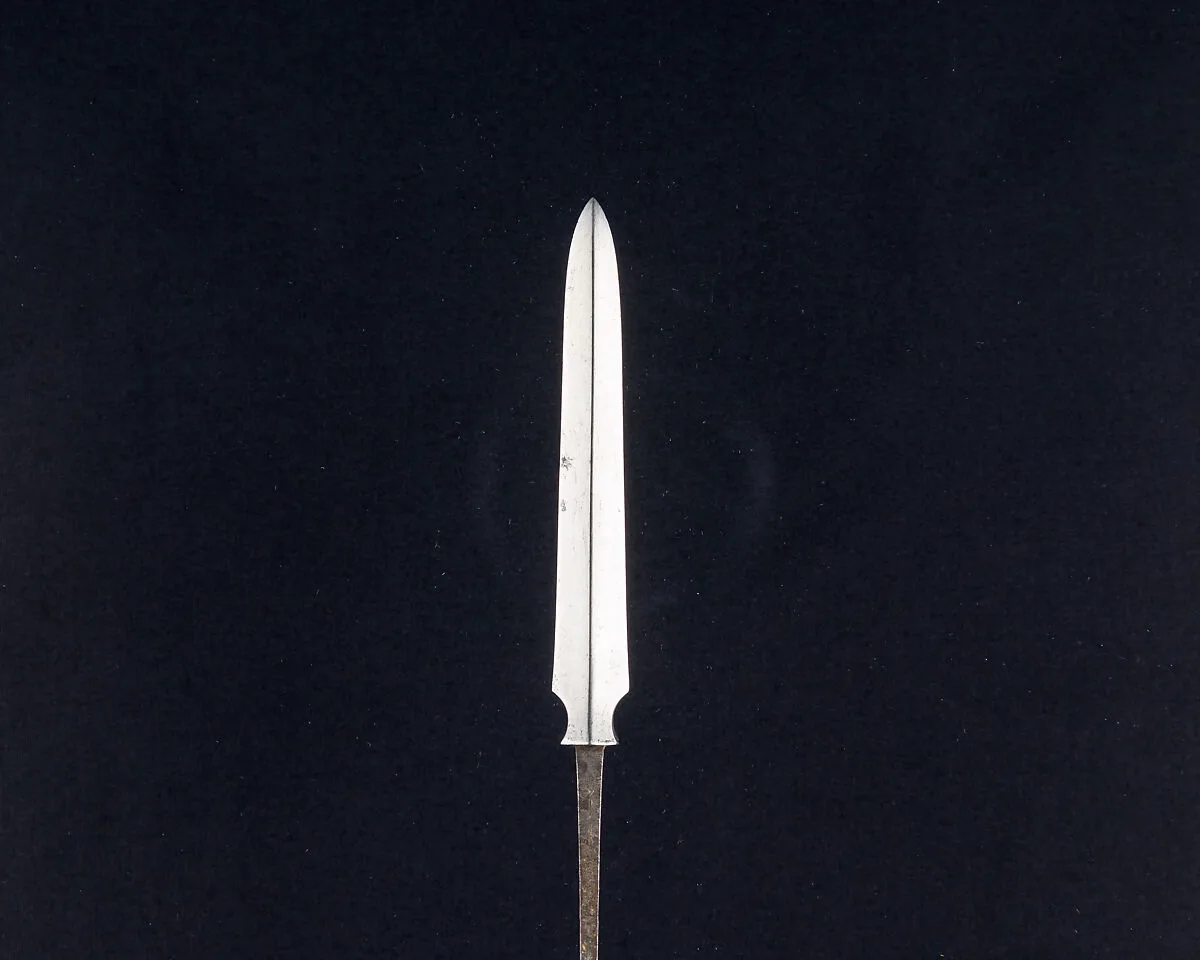 Arrowhead (<i>Yanone</i>) — Unknown