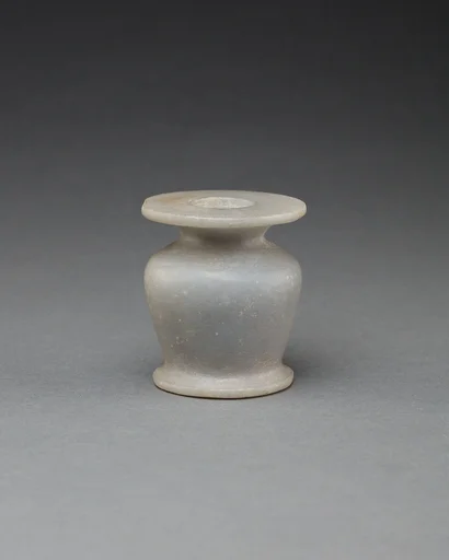 Cosmetic Vessel