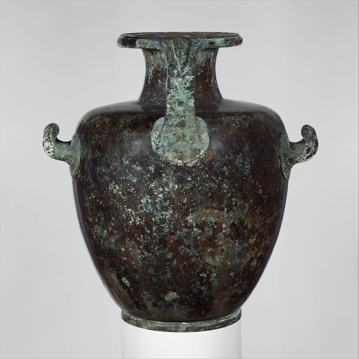 Bronze hydria (water jar) — Unknown