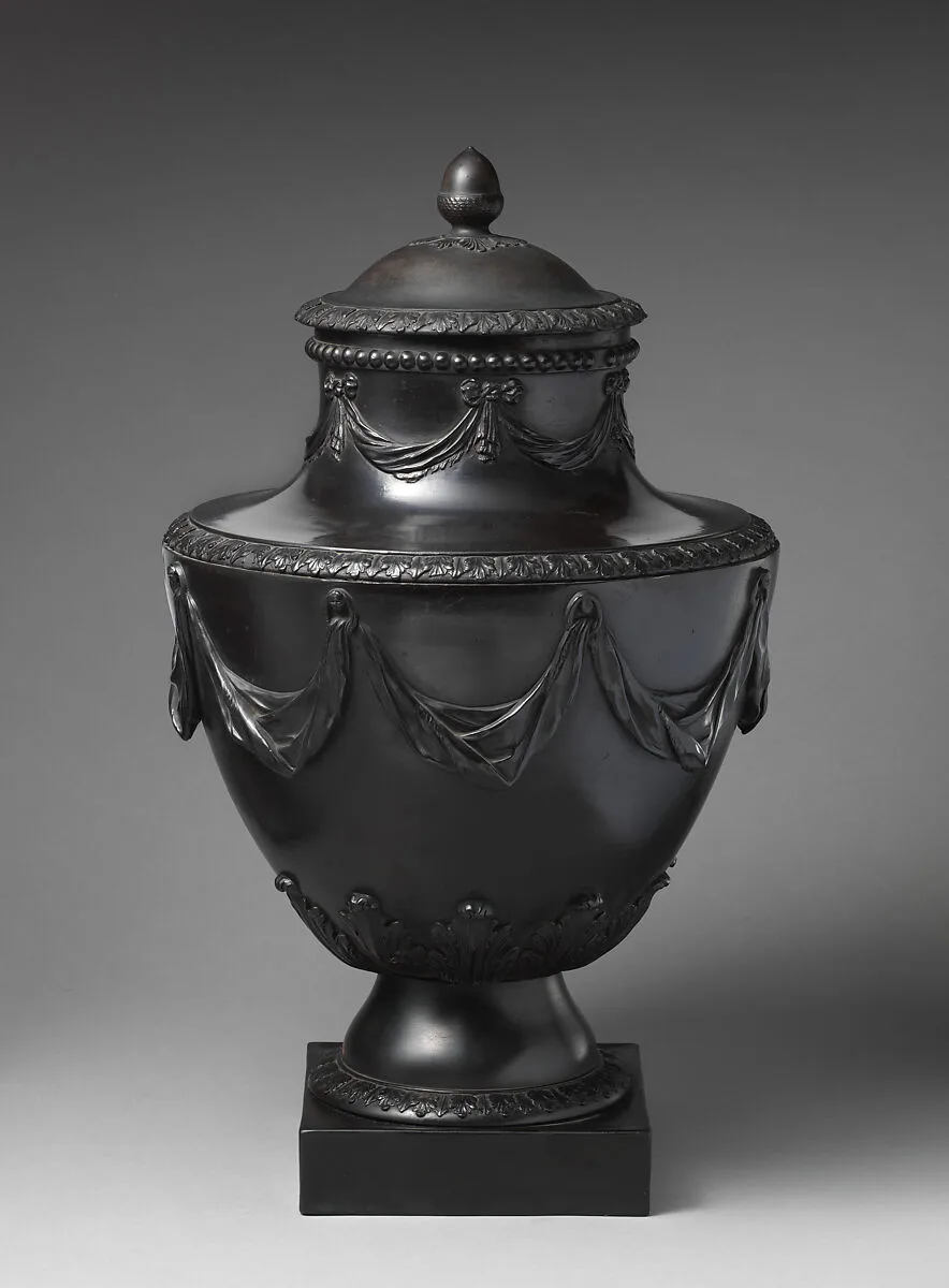 Urn with cover — Wedgwood and Co.