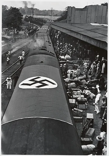 Departure of Chaing Kai-shek's German military advisors. Hankow, July 5