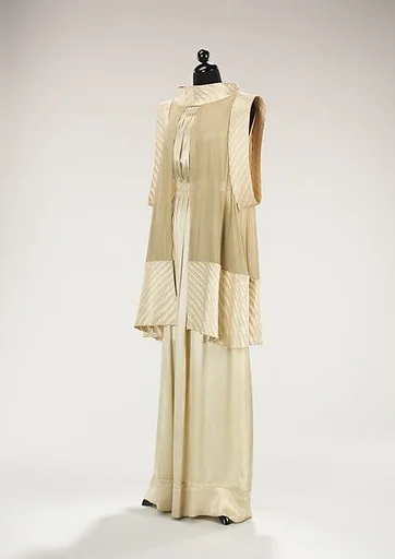 Evening ensemble