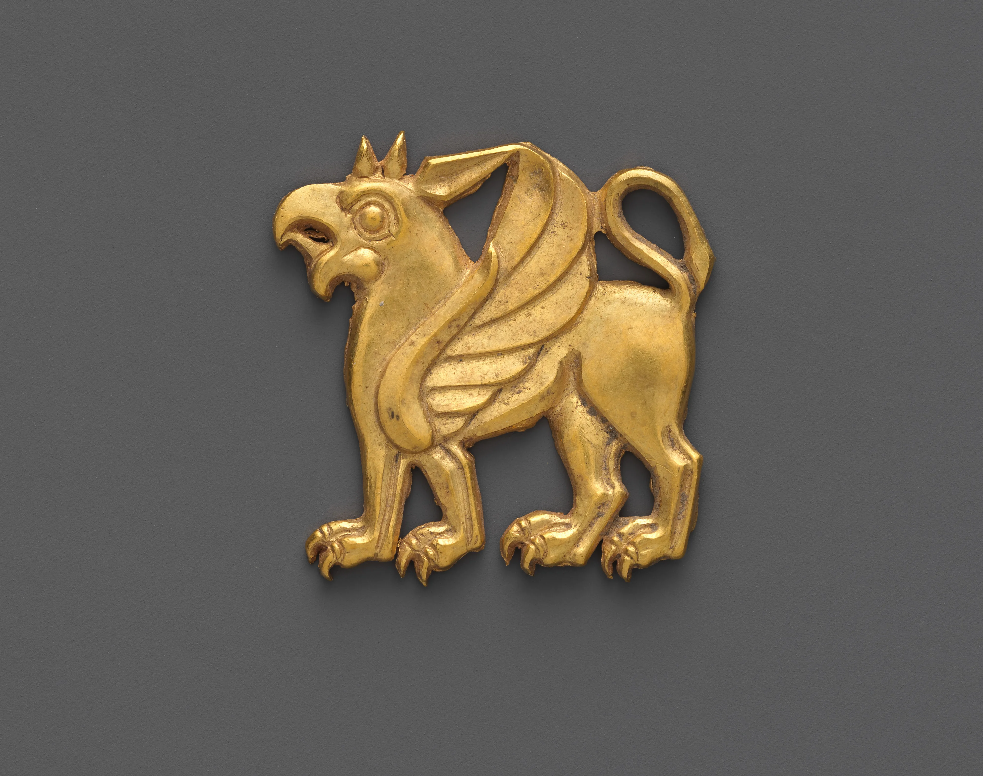 Dress ornament — Unknown