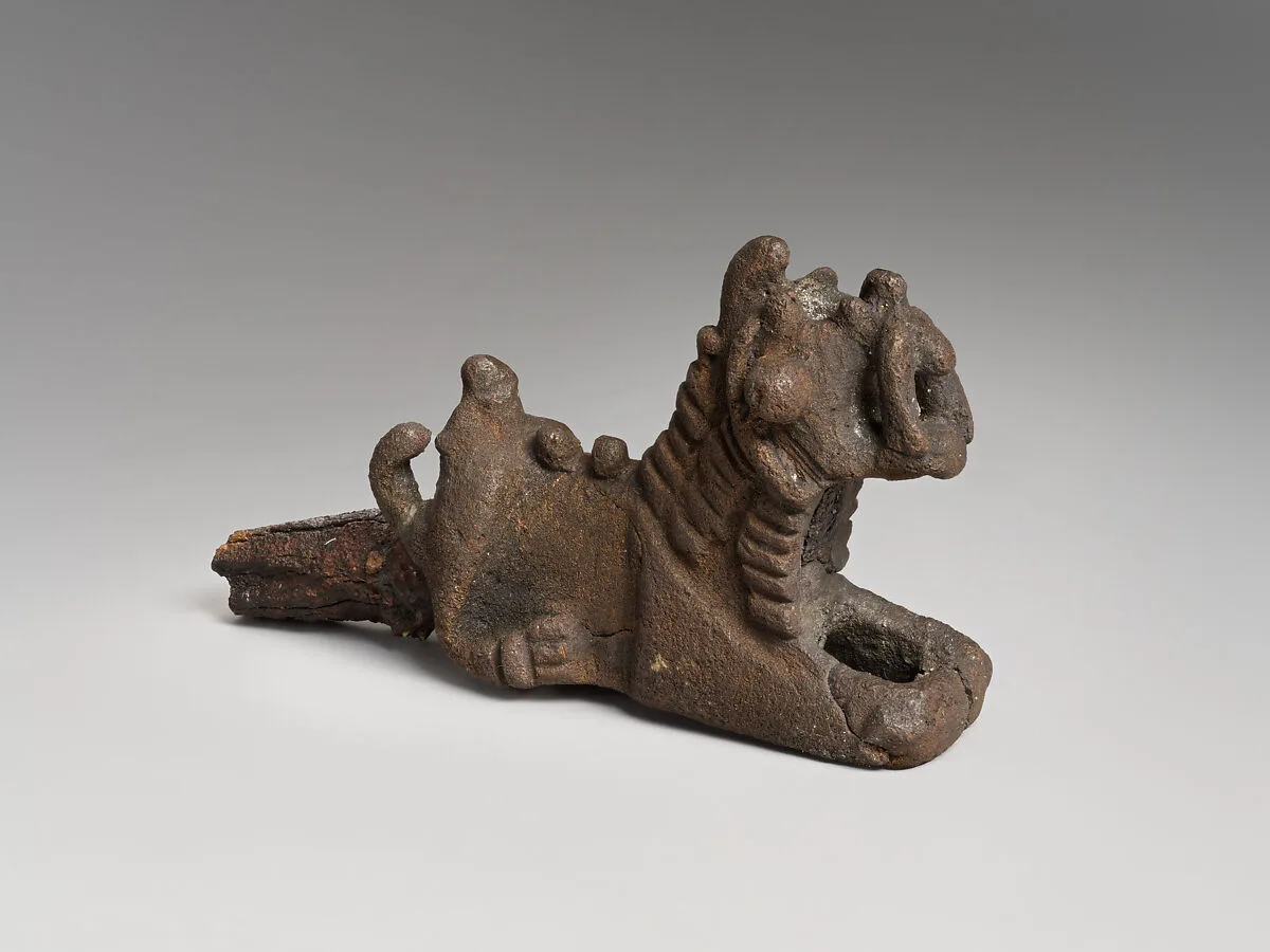 Lion pin — Unknown