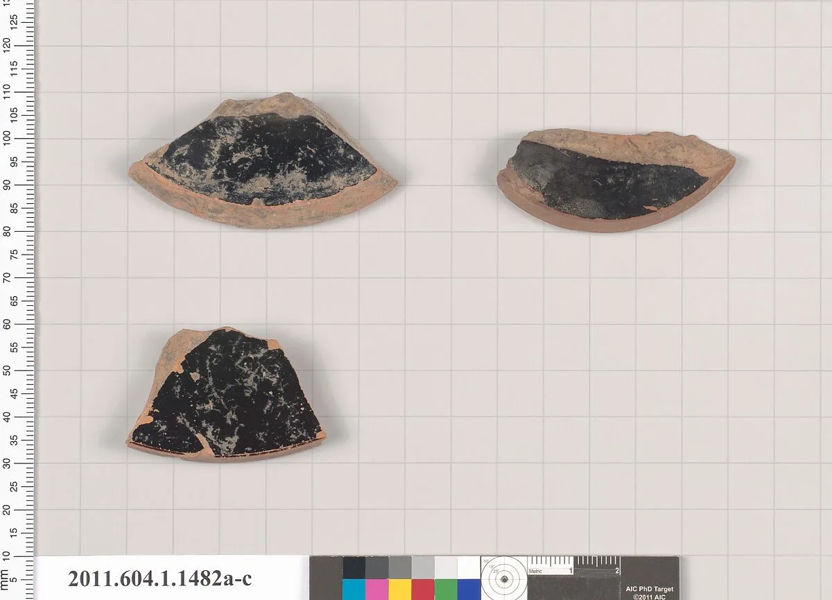 Terracotta fragments of kylikes (drinking cups) — Unknown