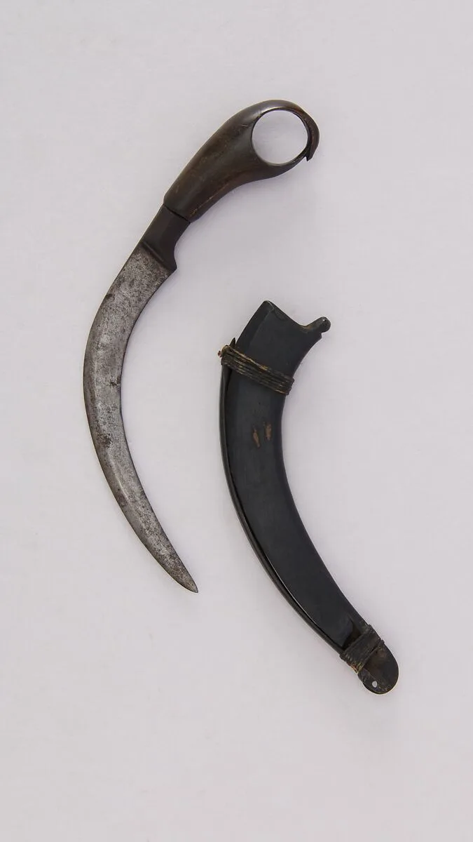 Knife (Korambi) with Sheath — Unknown