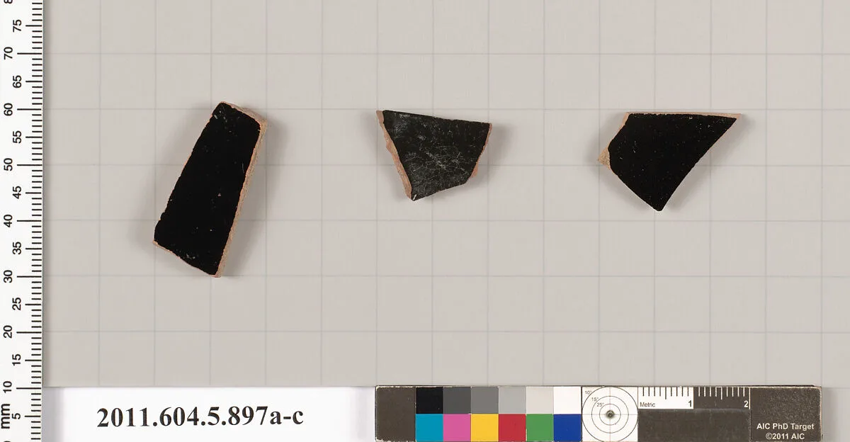 Terracotta fragments of kylikes (drinking cups) — Unknown