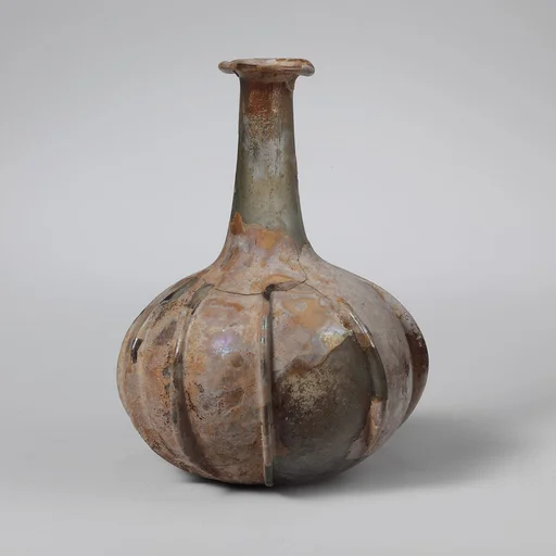 Glass perfume bottle