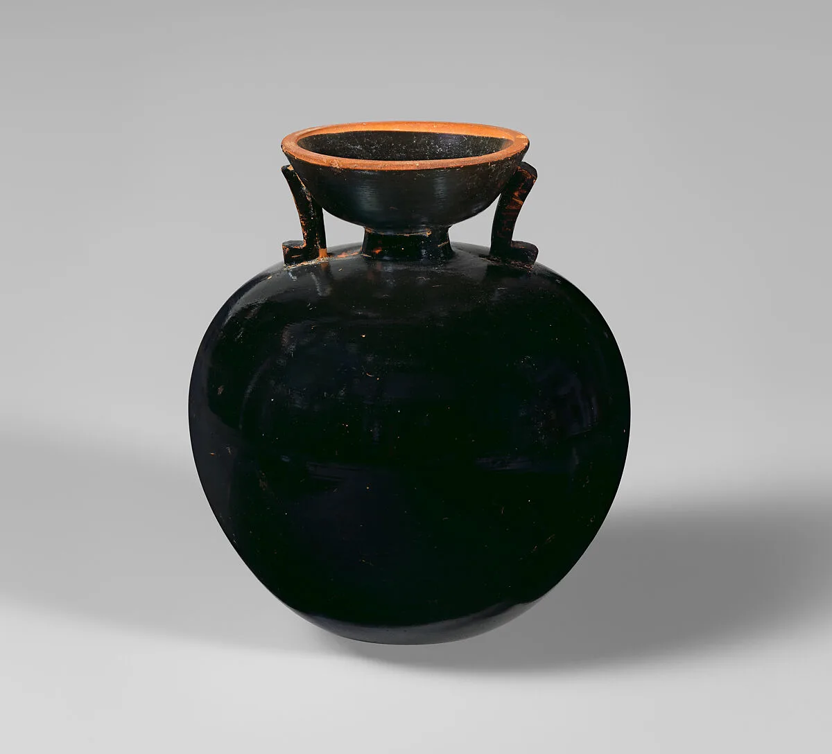 Terracotta aryballos (oil flask) — Unknown