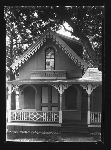 [Gingerbread Trim House, Oak Bluff's, Martha's Vineyard, Massachusetts]