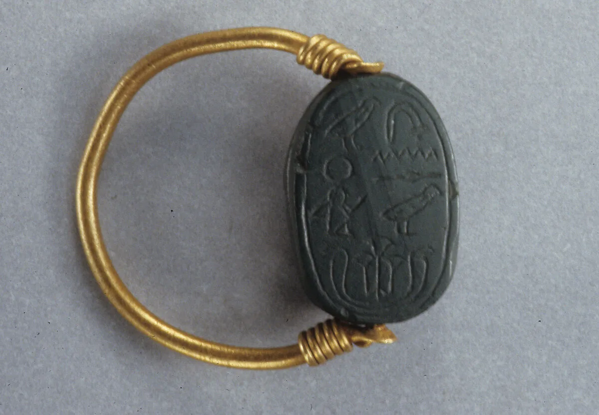 Scarab Ring of the Sealer Khensu — Unknown