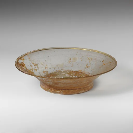 Glass dish