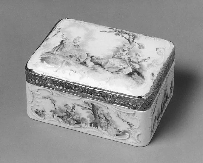 Snuffbox — Meissen Manufactory