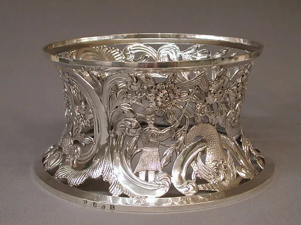 Dish ring — Edmond Johnson