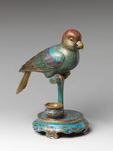 清乾隆 銅胎掐絲琺瑯鸚鵡|One of a pair of parakeets