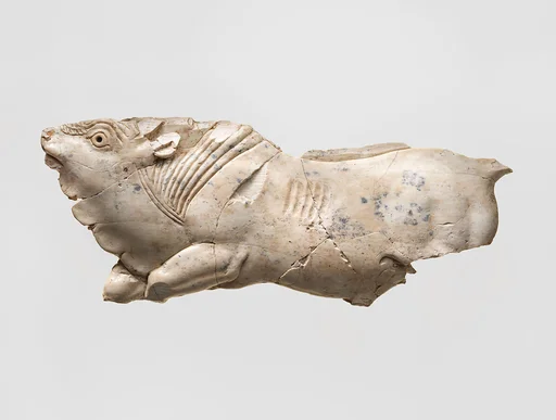 Openwork furniture plaque with galloping bull