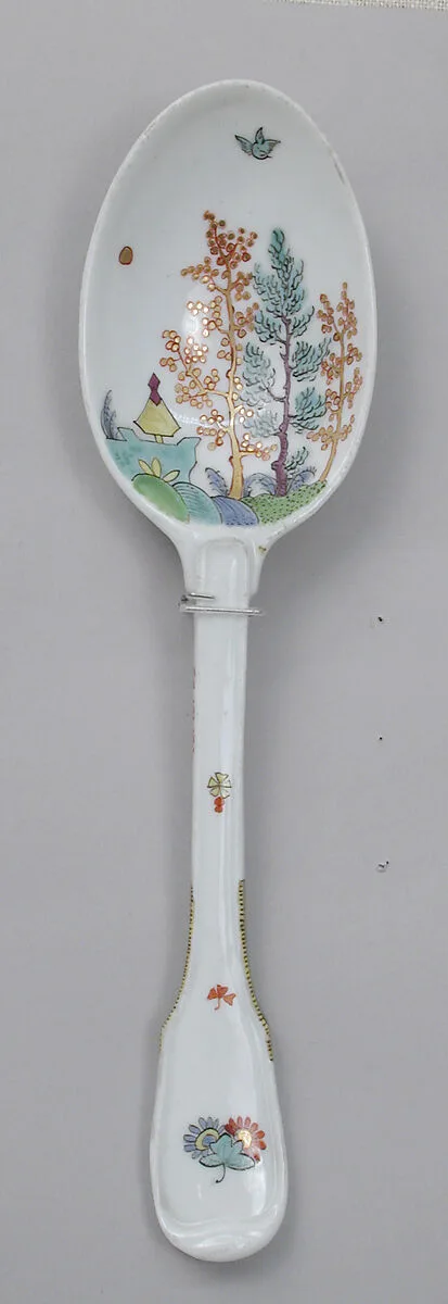 Spoon with the arms of Johann Christian, Graf von Hennicke (1692–1752) — Meissen Manufactory