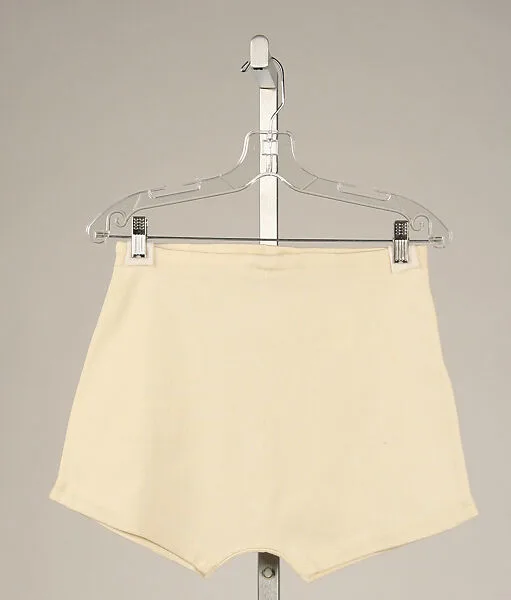 Athletic shorts — Unknown