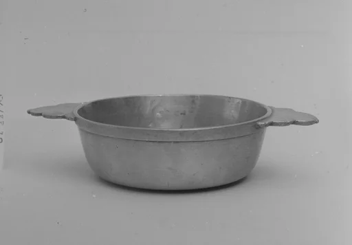 Bowl (from a set of four)
