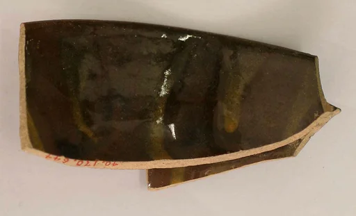 Waster of Three Bowls Attached Together