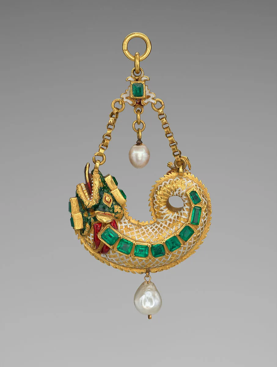 Pendant — Unknown