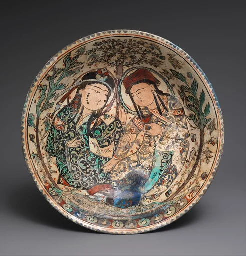 Bowl, Mina'i ("enameled") ware