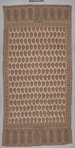 Shawl of Joined Fragments