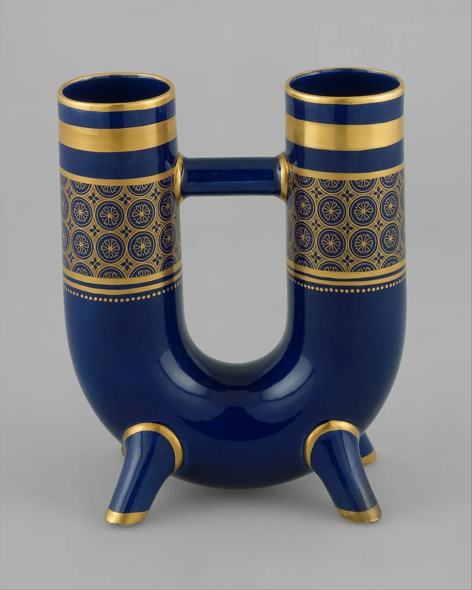 U-shaped vase — Christopher Dresser|Minton(s)