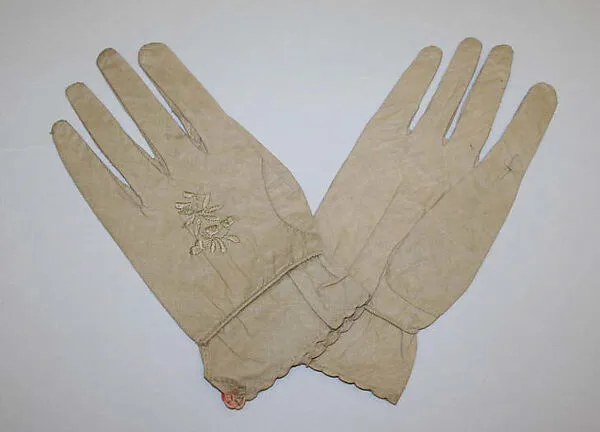 Gloves — Unknown