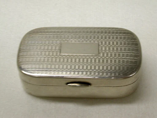 Snuffbox