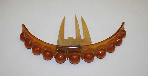Hair accessory — Unknown