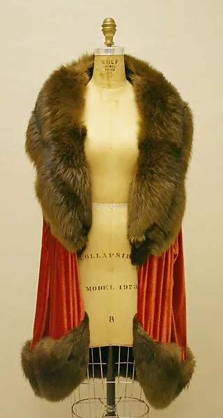 Evening wrap — Jeanne Lanvin|House of Lanvin