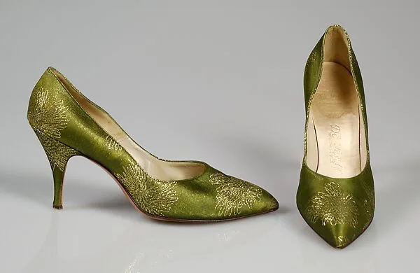 Evening pumps — Delman
