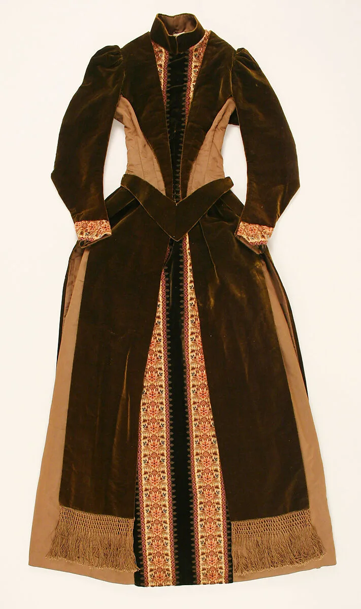 Afternoon dress — Unknown