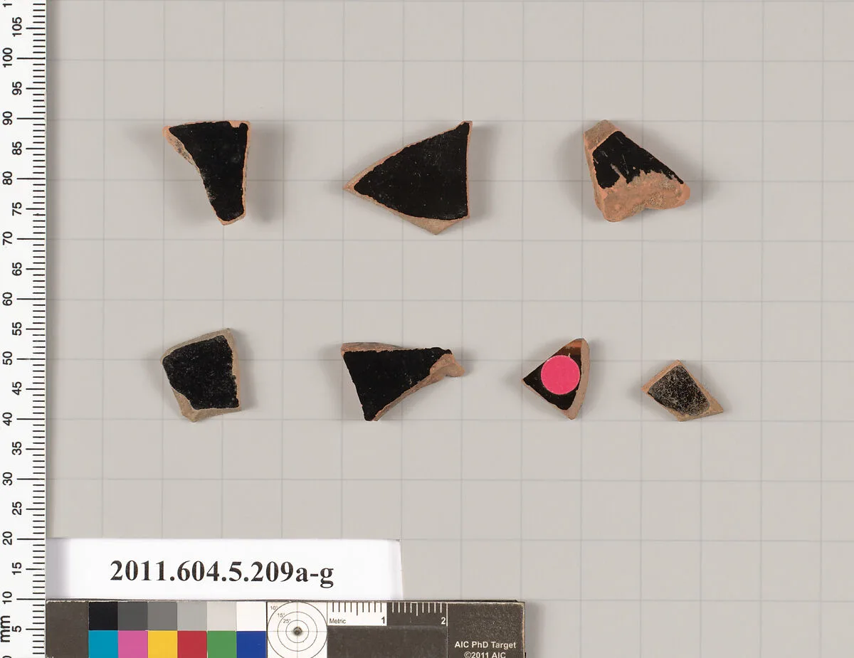Terracotta fragments of kylikes (drinking cups) — Unknown