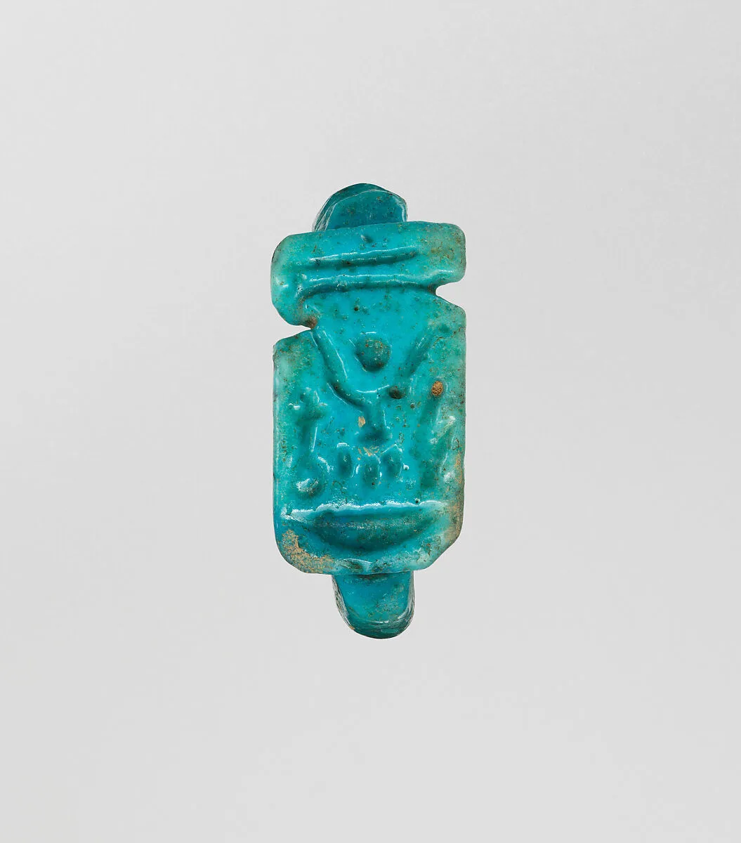 Signet ring — Unknown