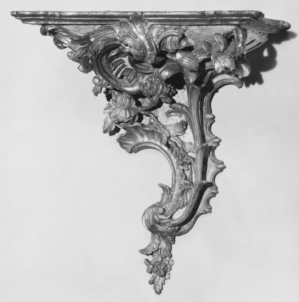 Wall bracket — Unknown