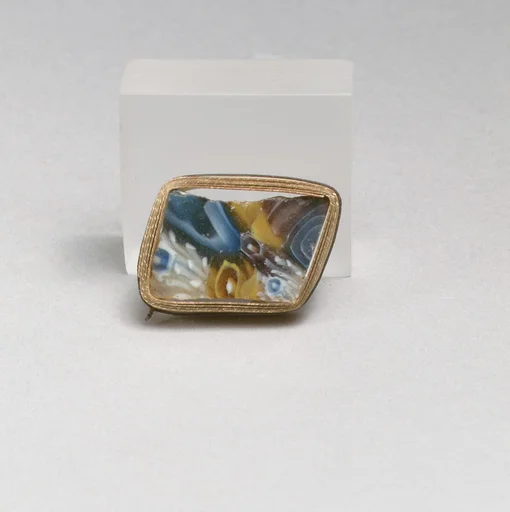 Glass mosaic fragment
