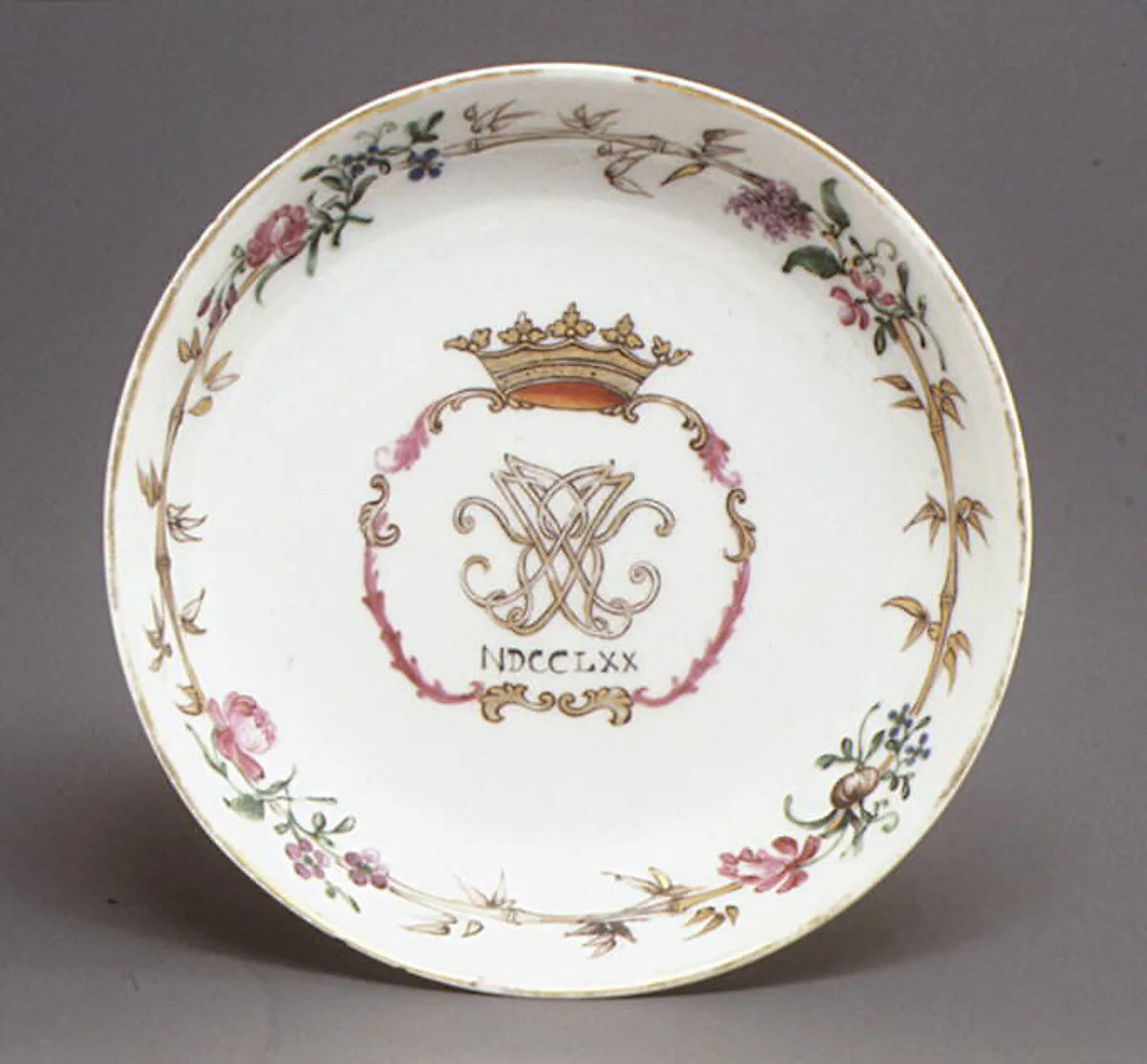 Saucer — Unknown