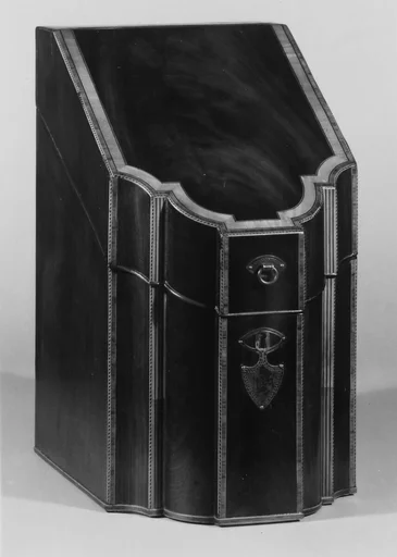 Knife Box