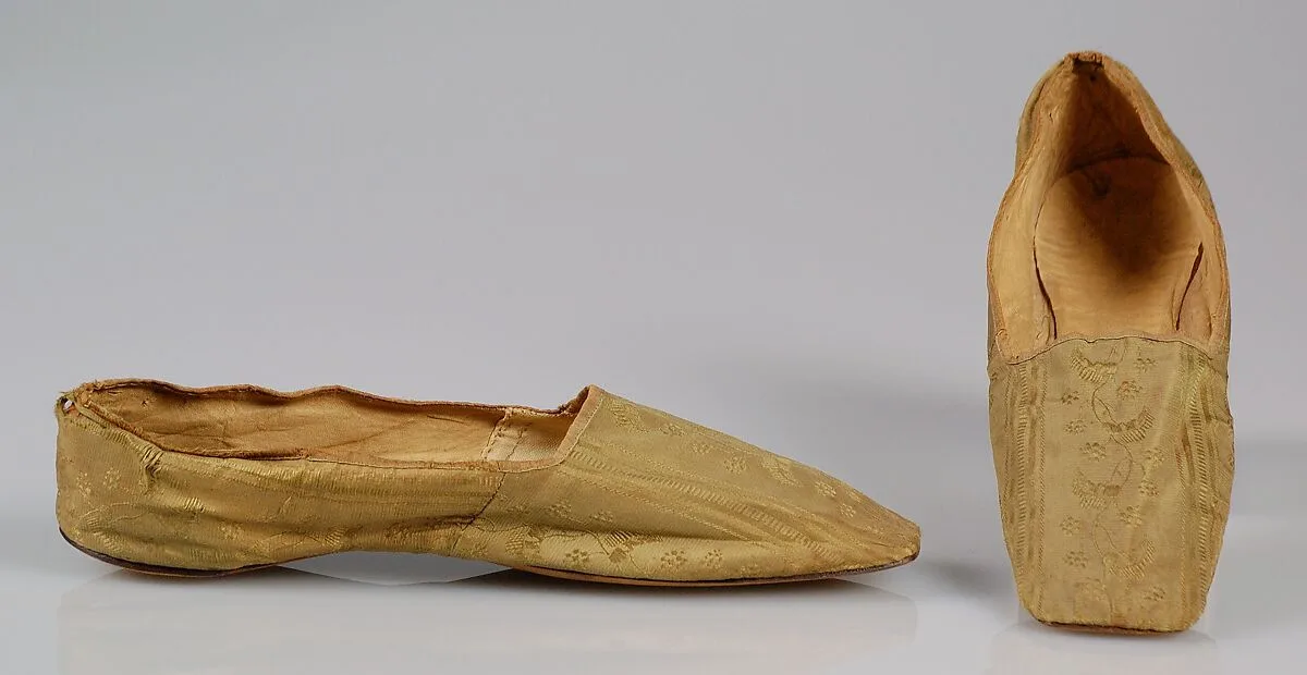 Slippers — Unknown