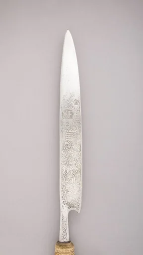 Staff Weapon